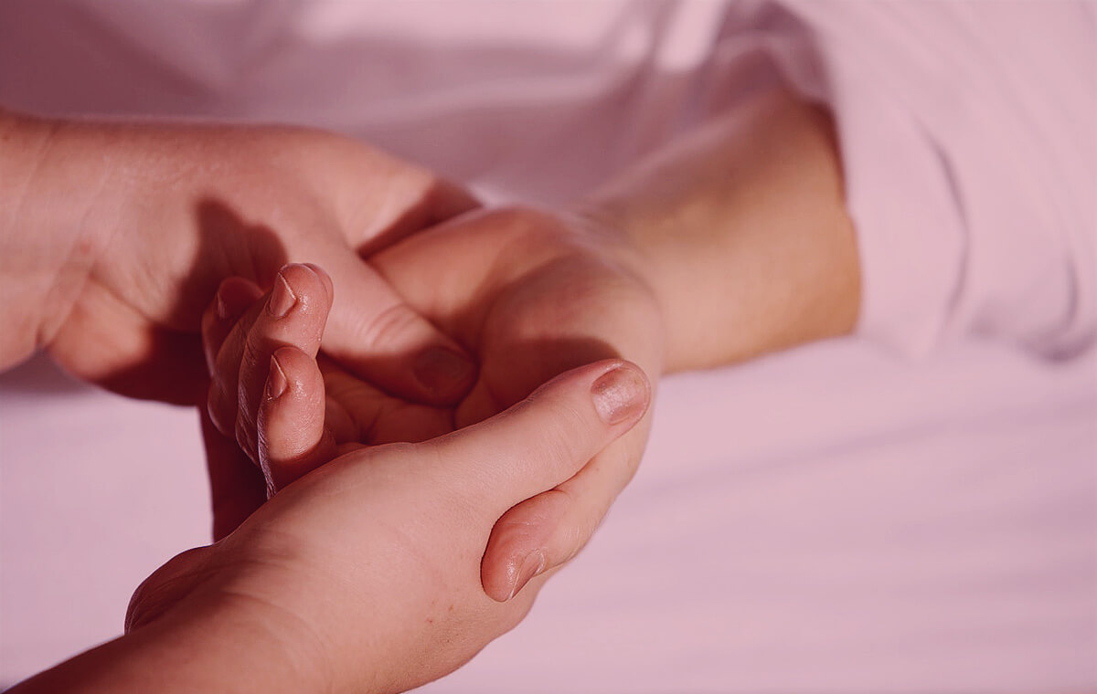 couple hand massage partners - massage